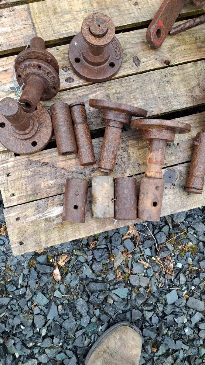 Vintage Plough bits... - Image 4