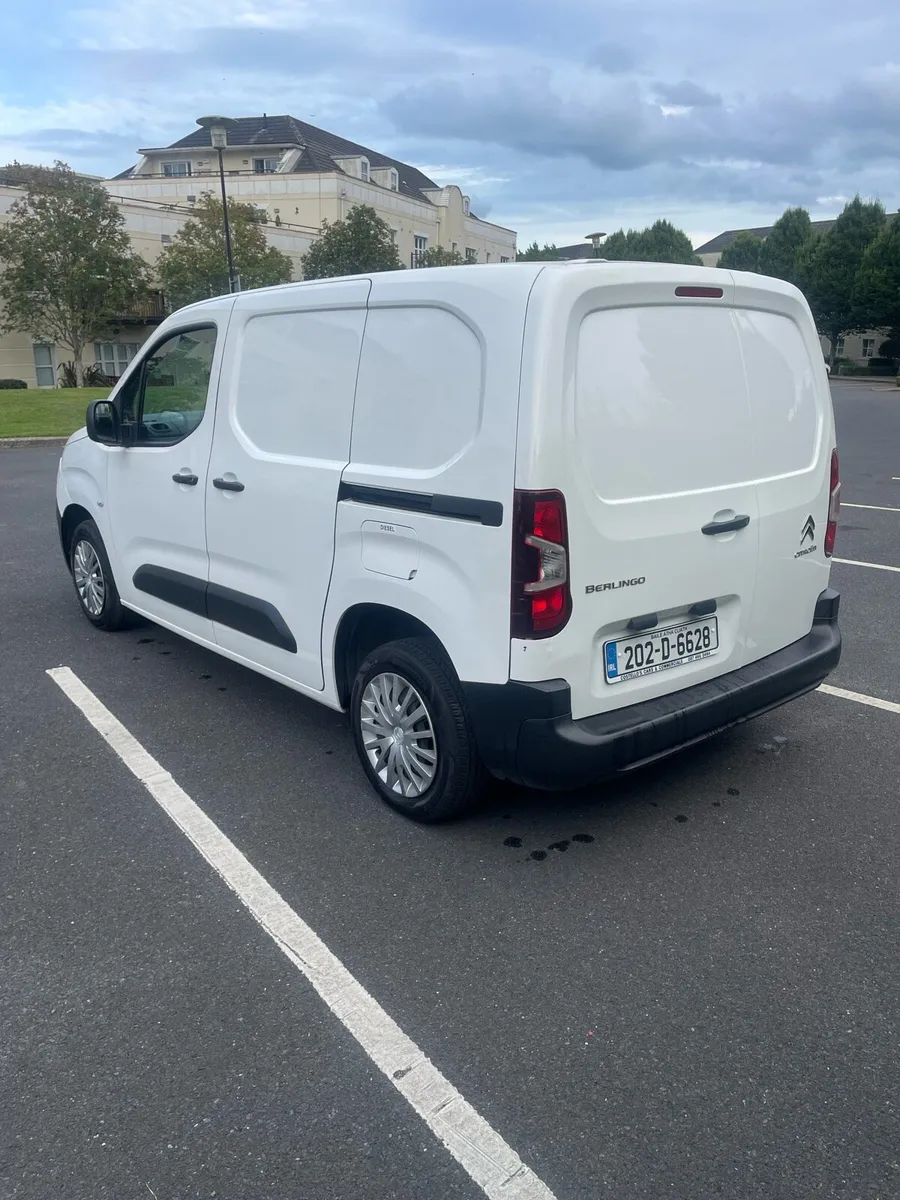 2020 Citroen Berlingo NEW DOE 06/2027 Immaculate - Image 3