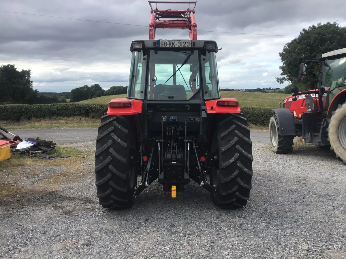 Massey Ferguson 4255 and MF 844 Loader - Image 4