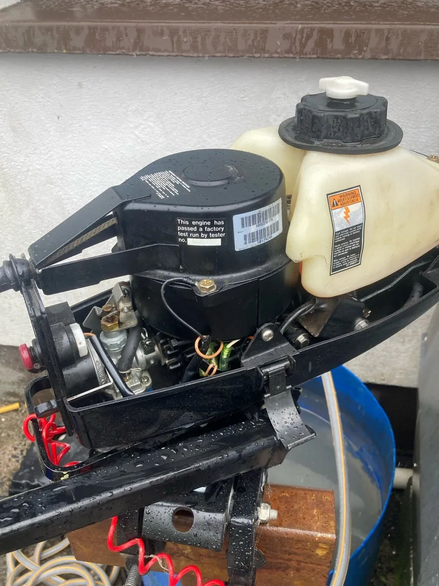 Boat engine - Image 4