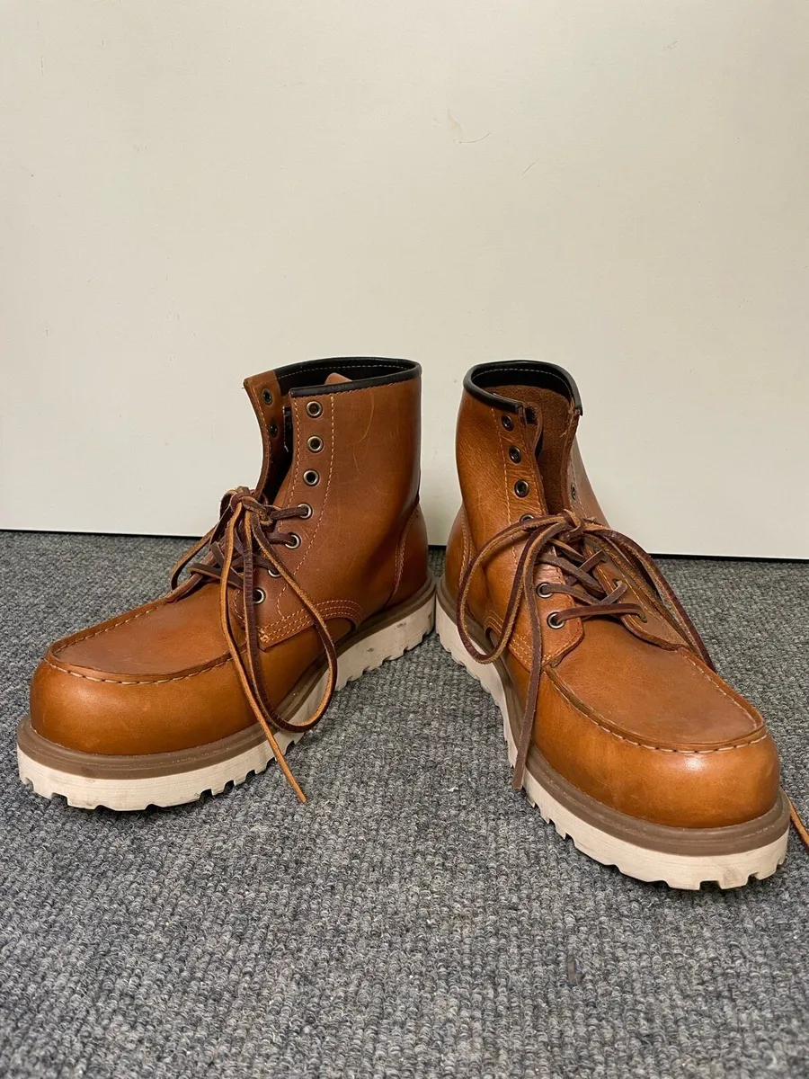 Ecco Mens Boots - Image 2