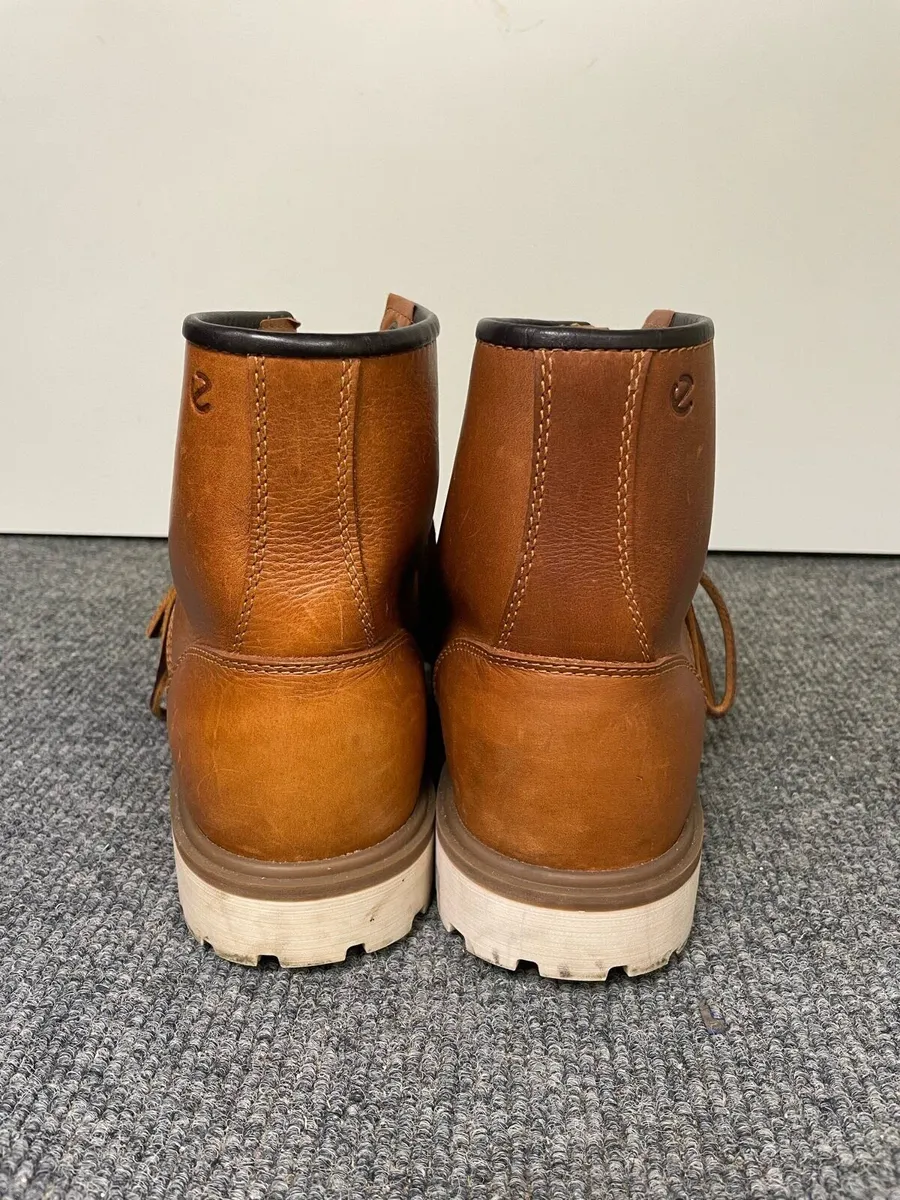 Ecco Mens Boots - Image 4