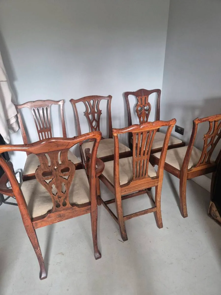 6 antique chairs - Image 1