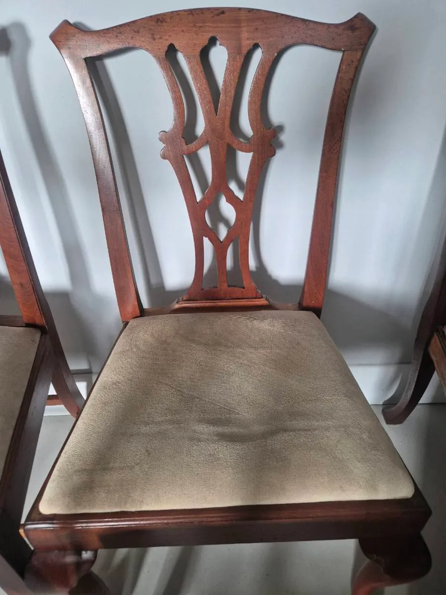 6 antique chairs - Image 2