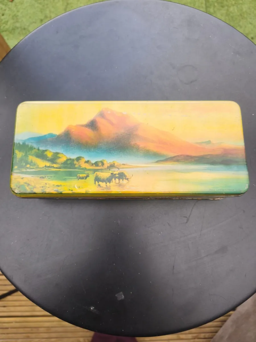 Vintage tins - Image 3