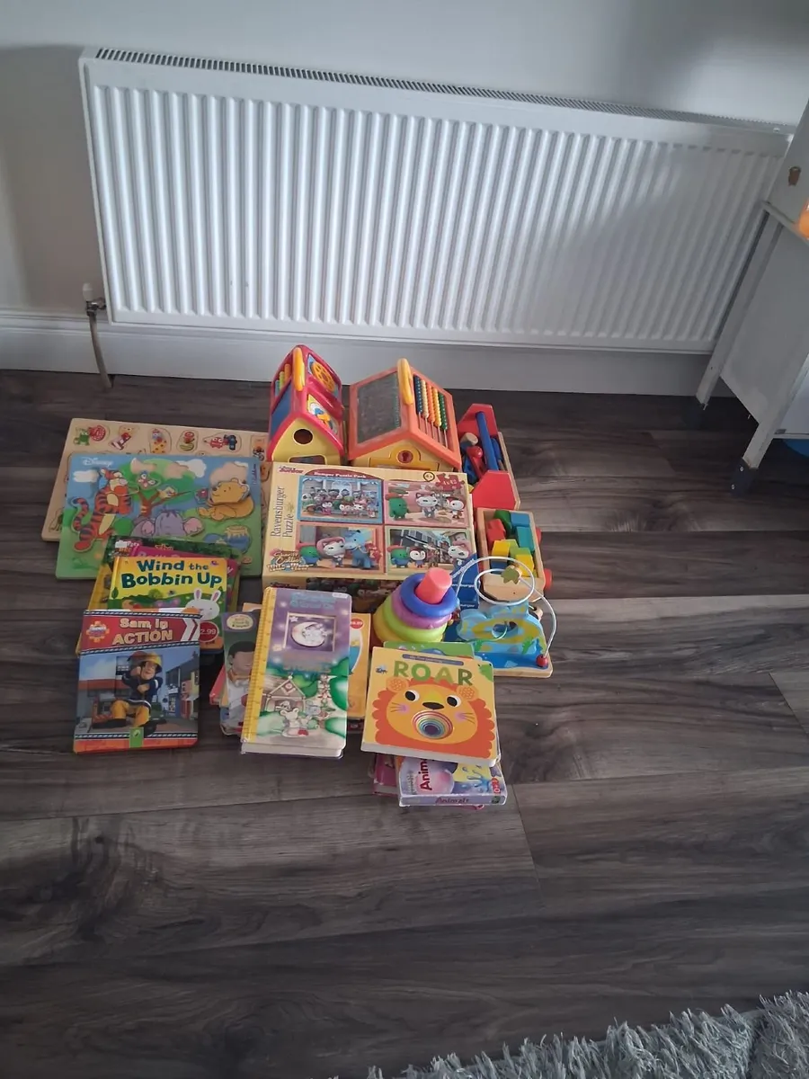 Toys - Image 2