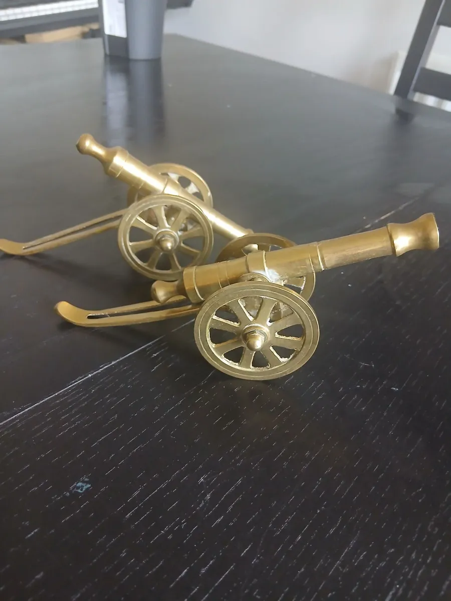 Pair of Vintage brass cannons - Image 2