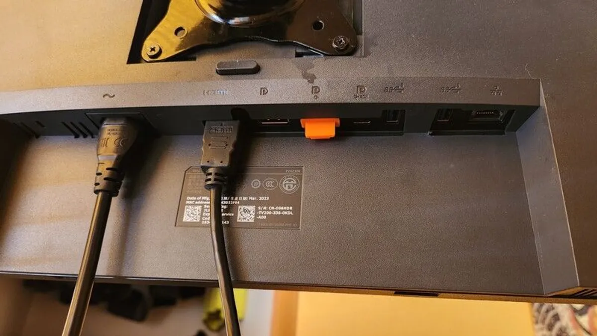 Monitor Dell 24" P2423DE QHD - Image 3