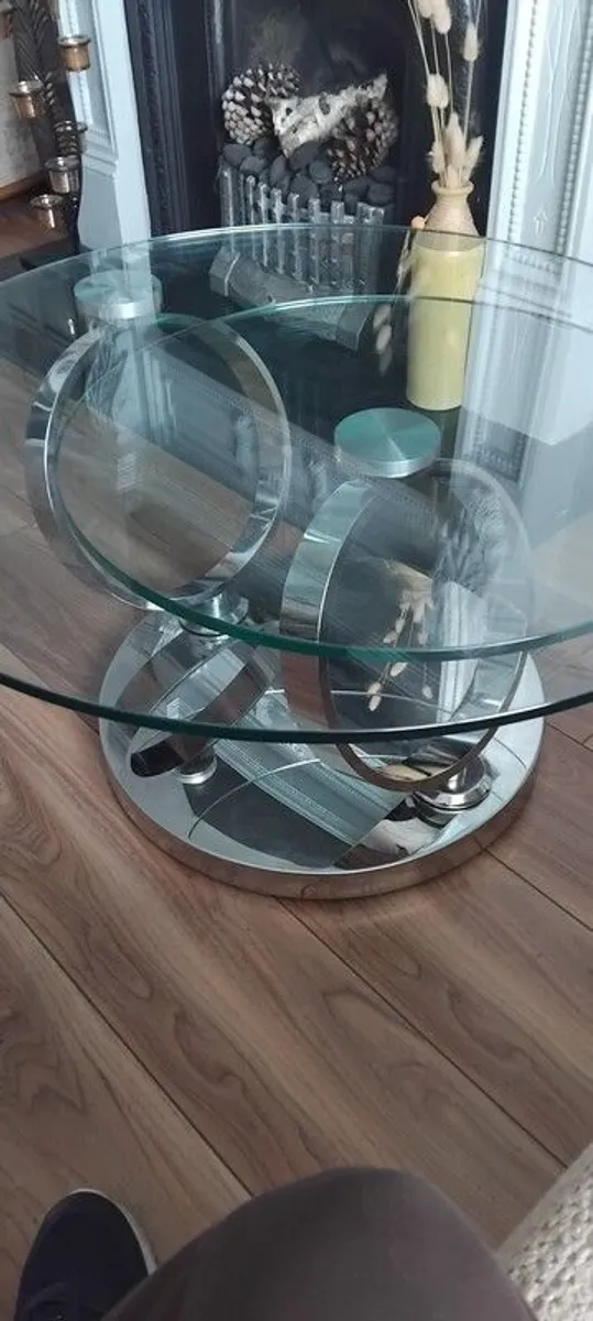 very elegant coffee table - Image 3