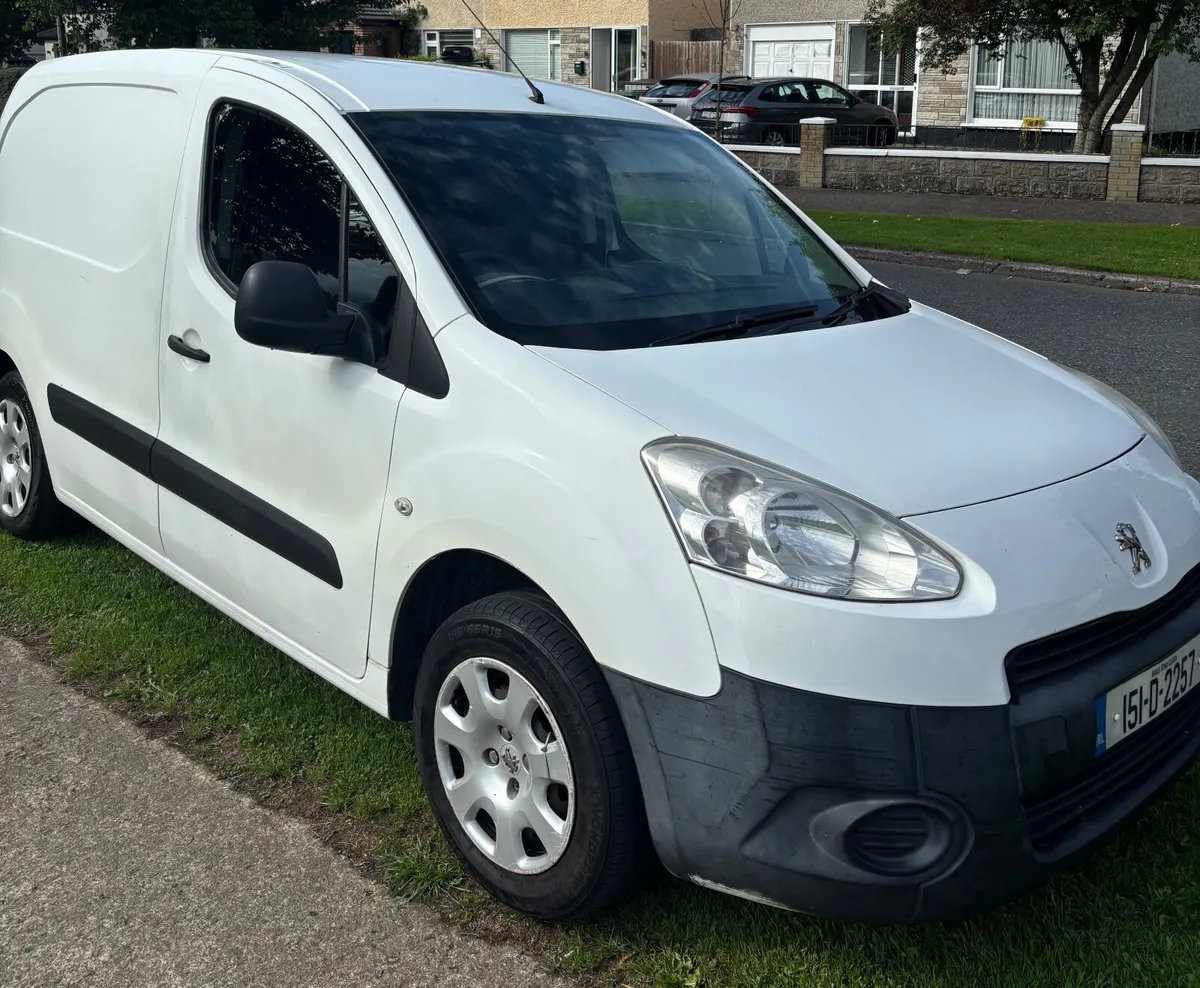 Peugeot Partner 2015 - 1.6L Diesel, DOE, Road Tax - Image 1