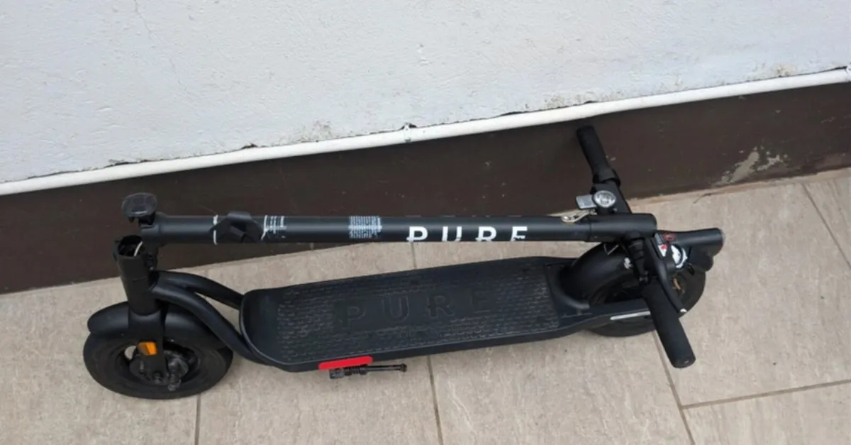 Pure Air 2nd Gen Scooter - Image 3