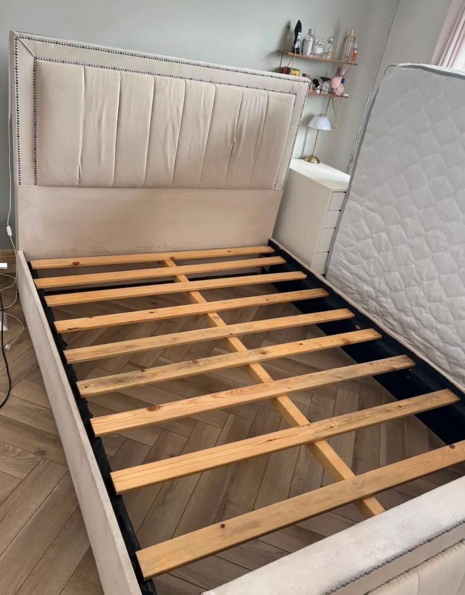 Bed Frame - Image 4