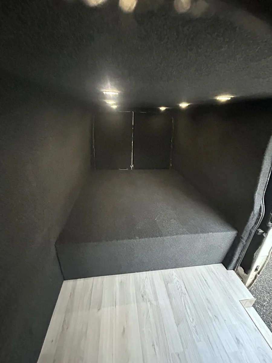 Campervan - Image 2