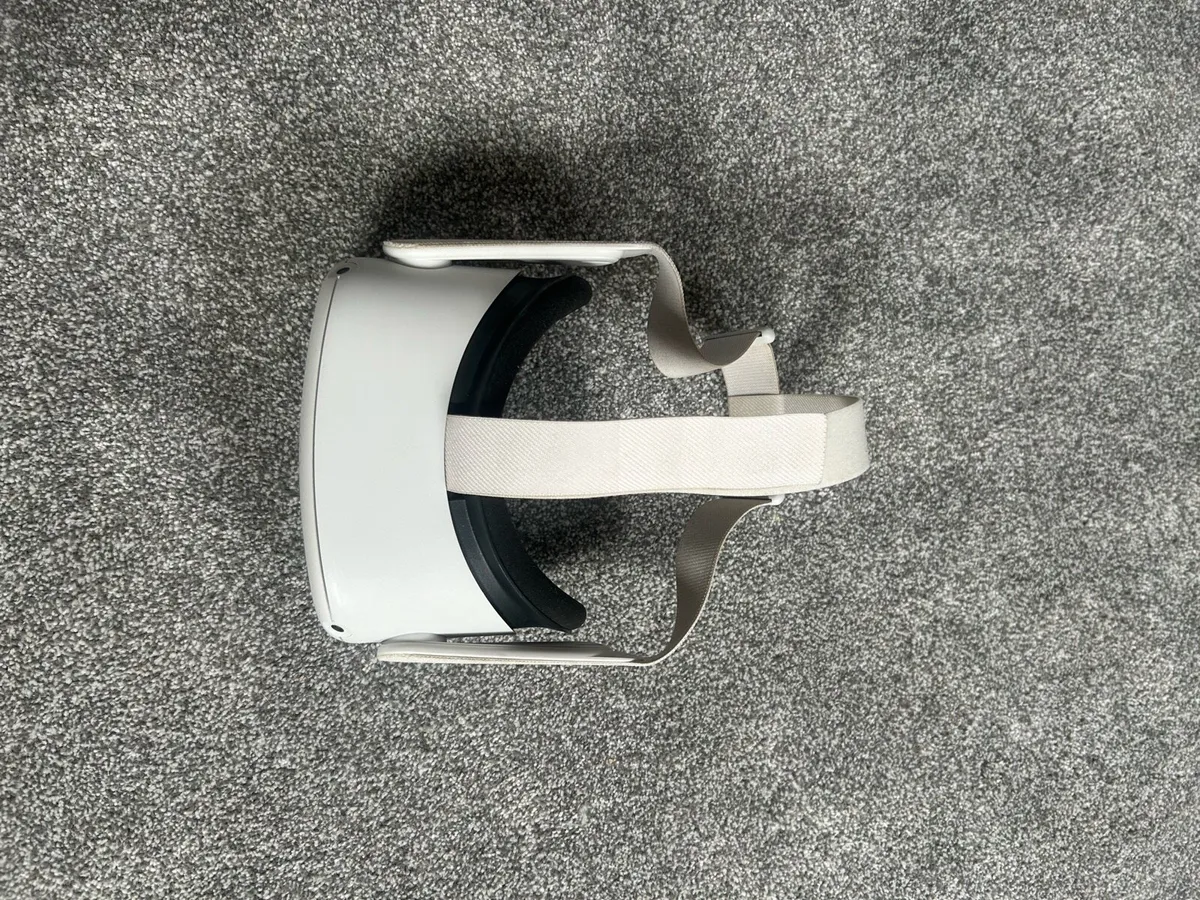 Oculus quest - Image 2