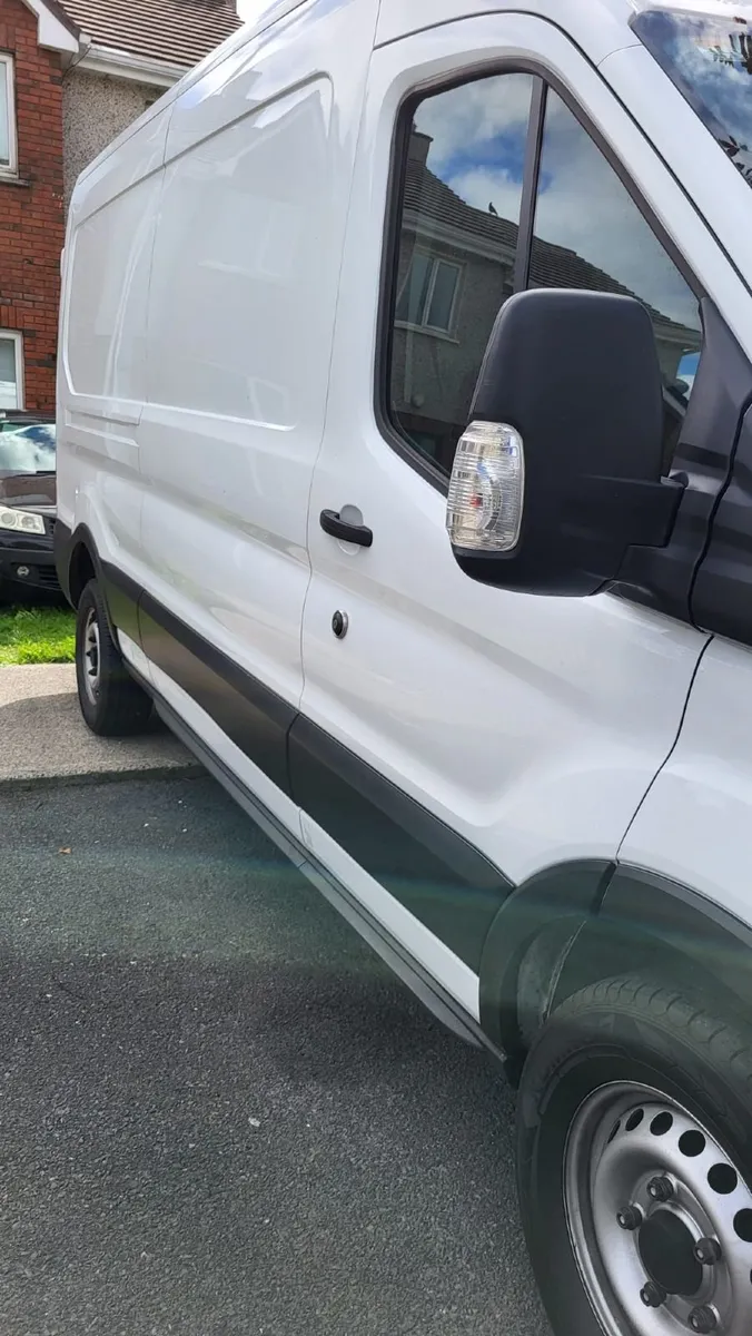 Ford Transit 2023 - Image 1
