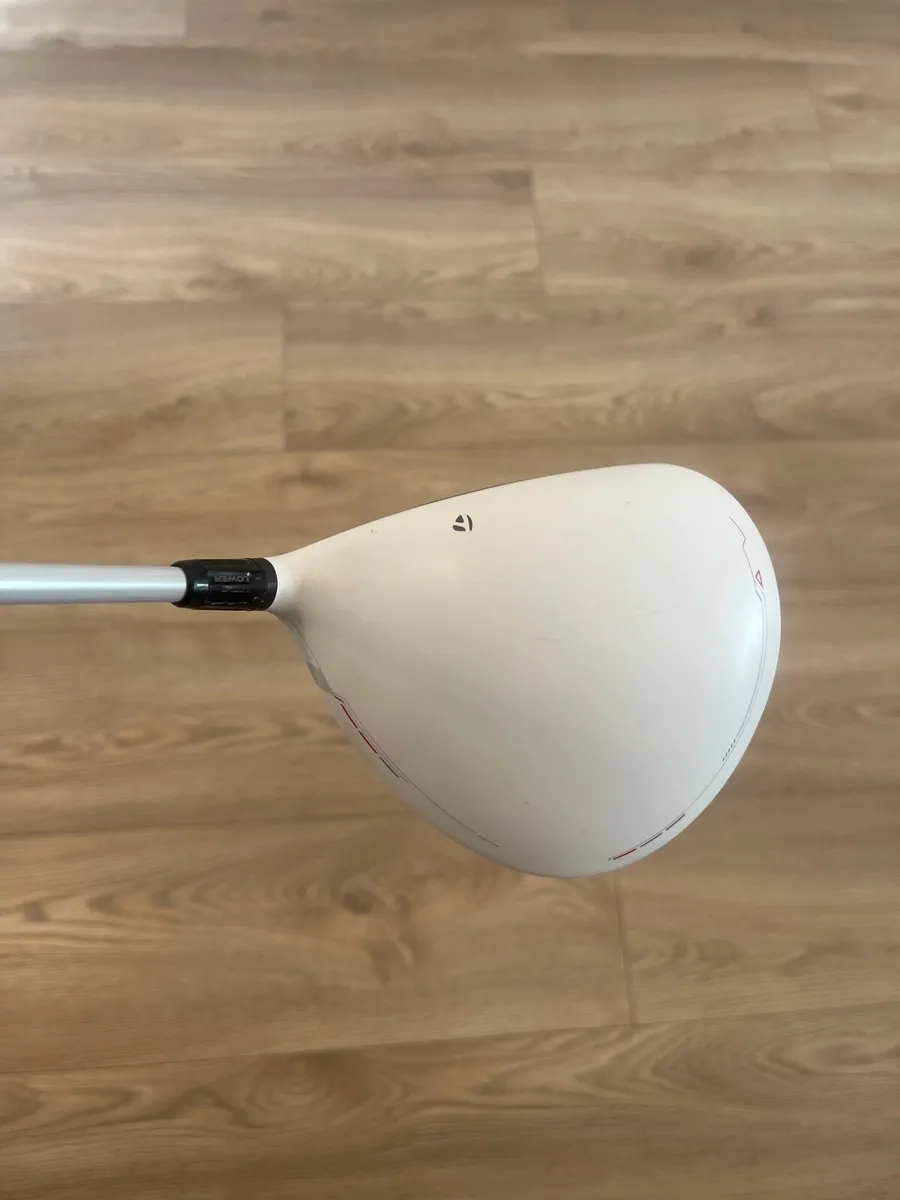 Taylor Made R11 Driver - Image 1