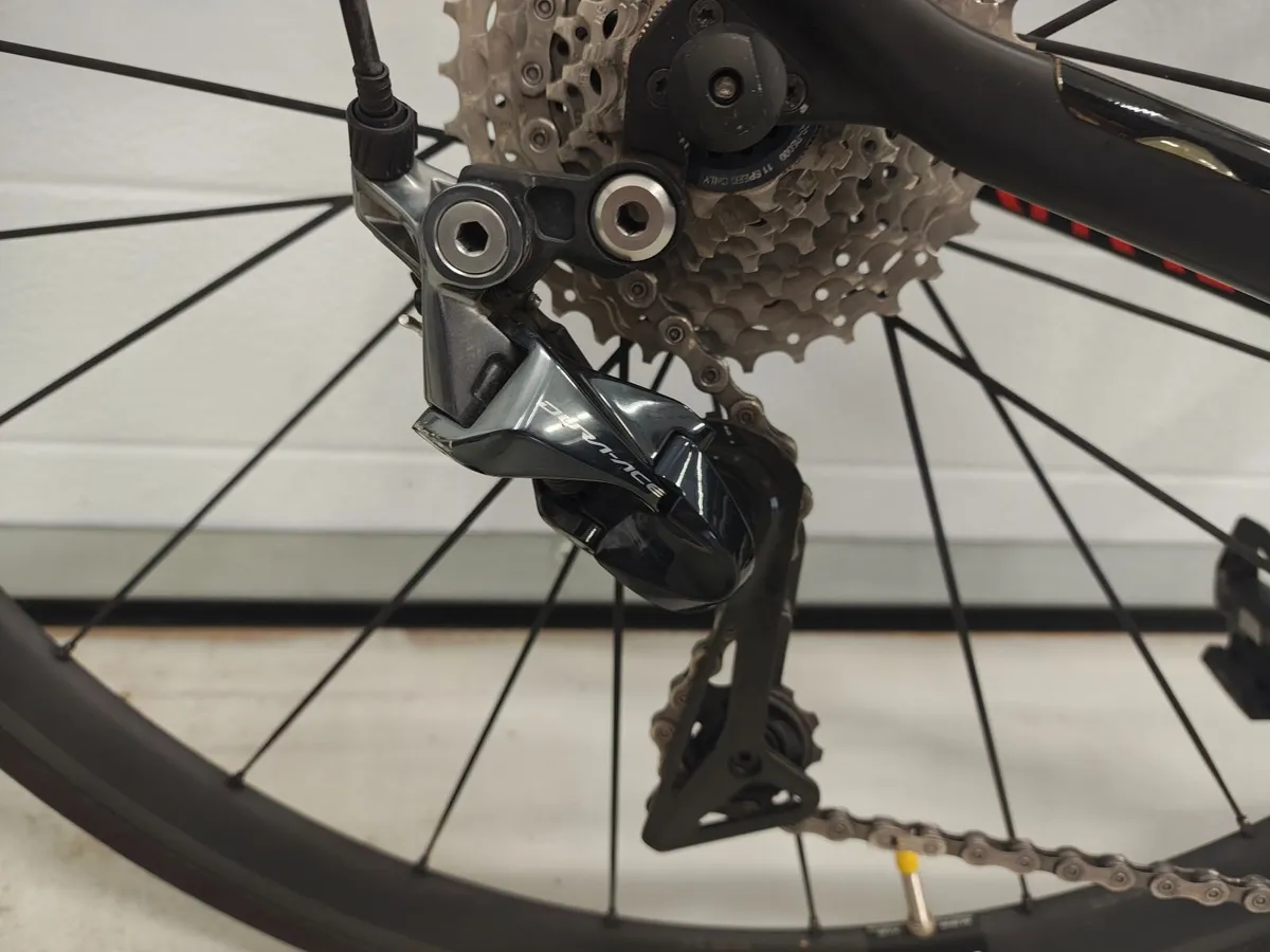 Canyon ultimate CF SLX 9.0 2016 2xl - Image 4