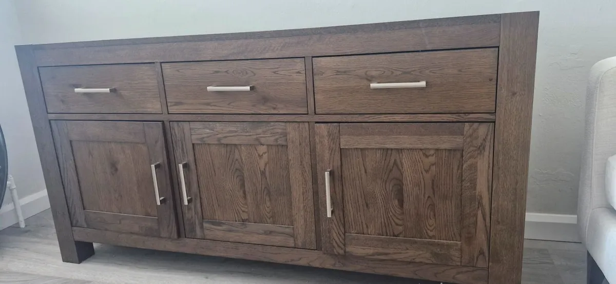 Sideboard - Image 4
