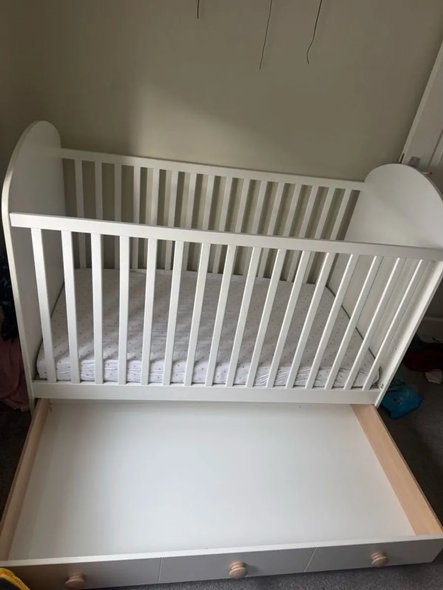 ikea cot & toddler bed - Image 4
