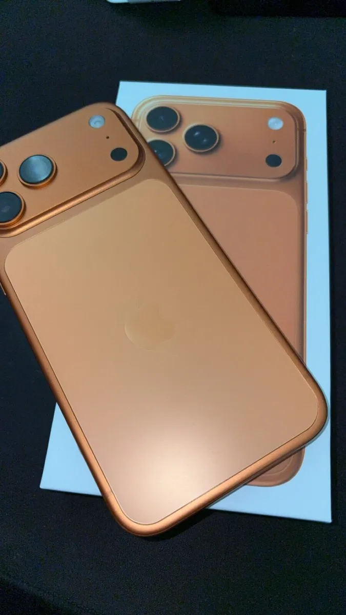 iPhone 17 pro max 1tb - Image 3