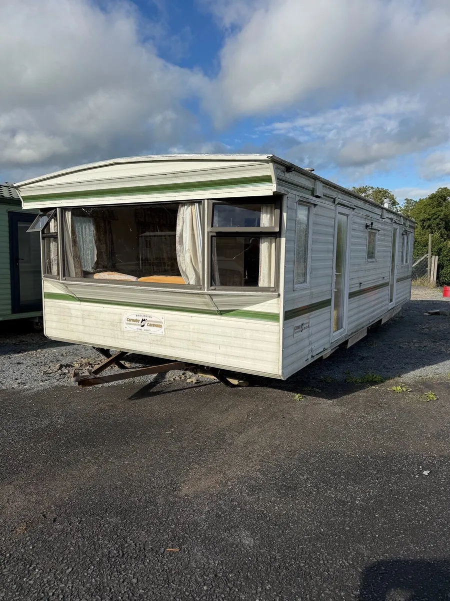 28 x 12 / 2 Bed Carnaby Continental - Image 1