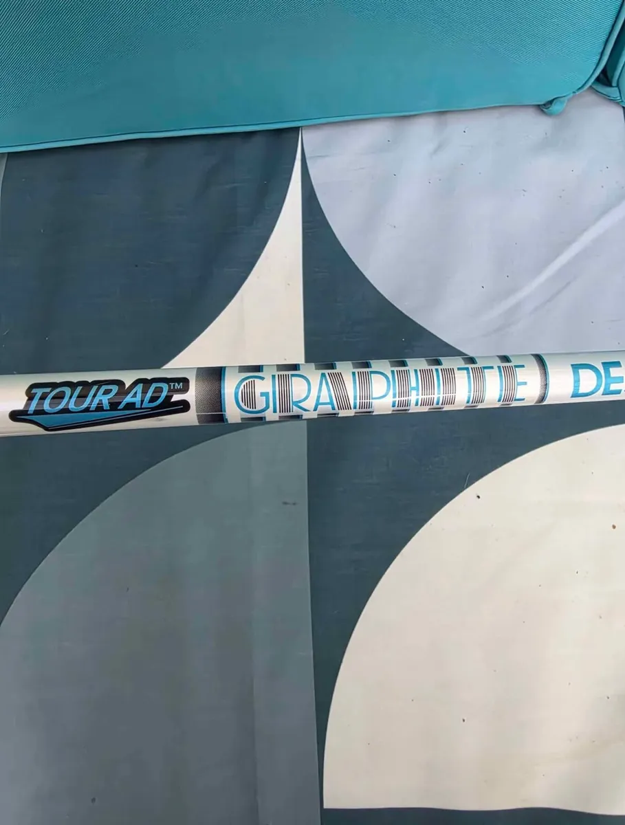 Graphite design tour ad hd5 Titleist fitment - Image 1