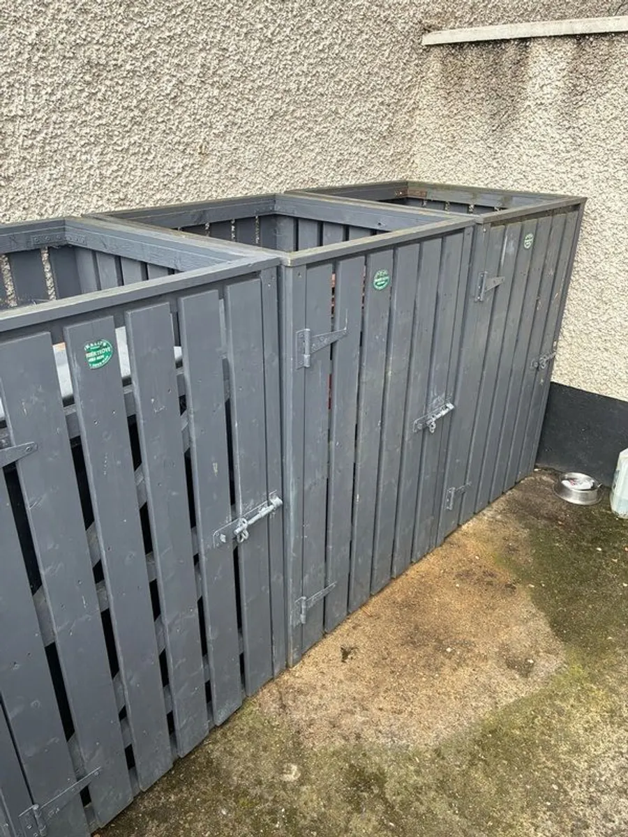 wheelie bin covers - Image 1