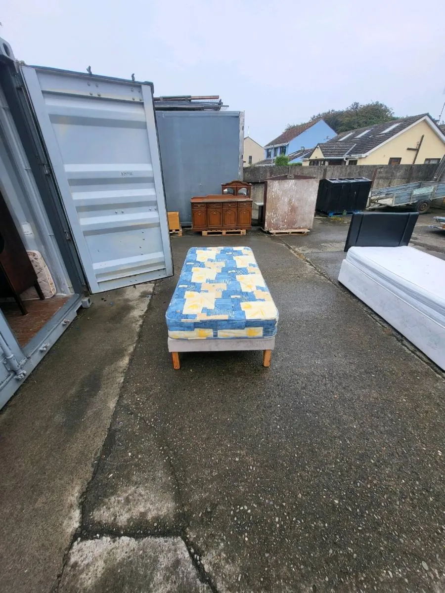 Single Bed - Image 3