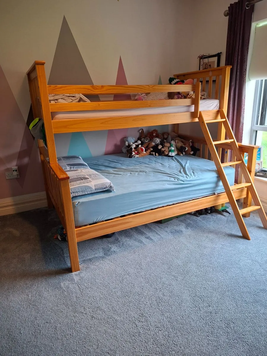 Bunk Beds - Image 3