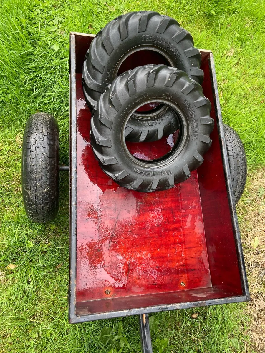 Berg go kart with Berg trailer and 2 spare tyres - Image 3