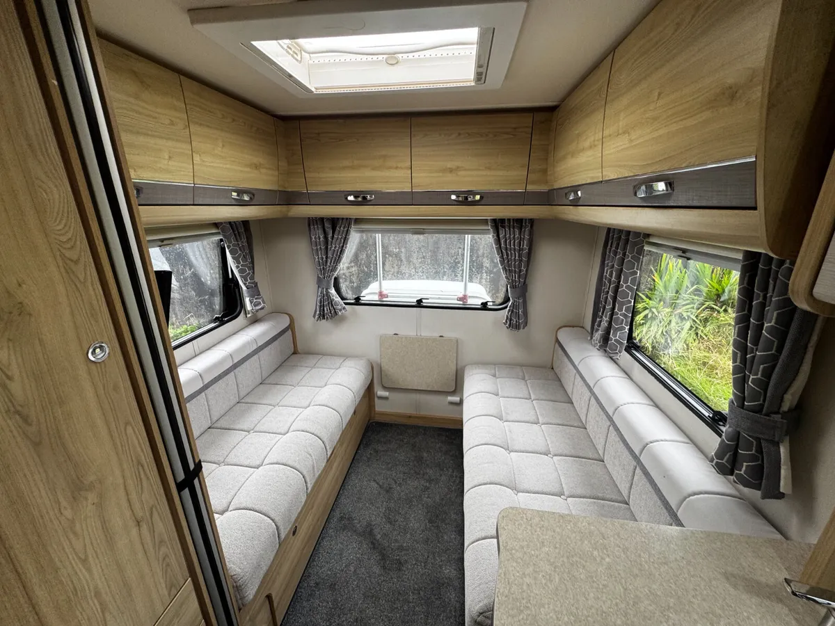 Family Motorhome - 6 Berth 6 Belts  NI Registered - Image 3