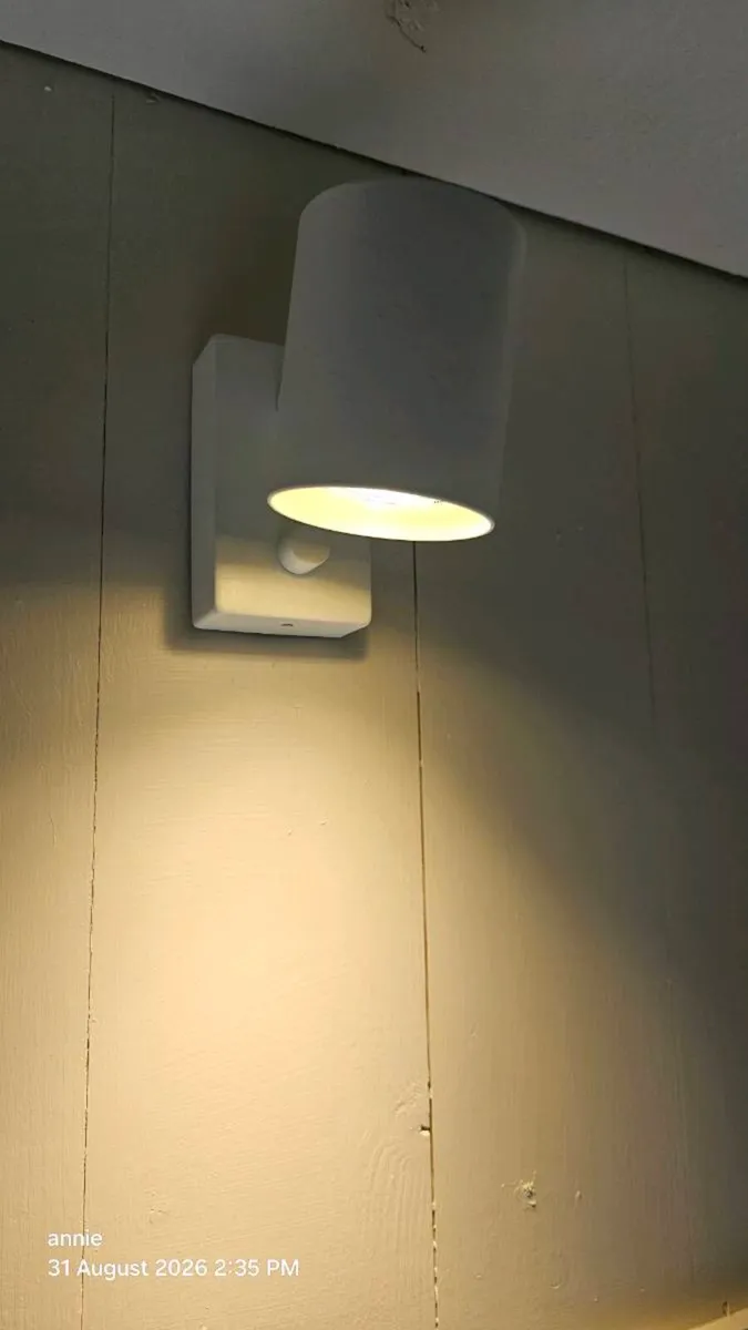 Ikea wall lights - Image 4