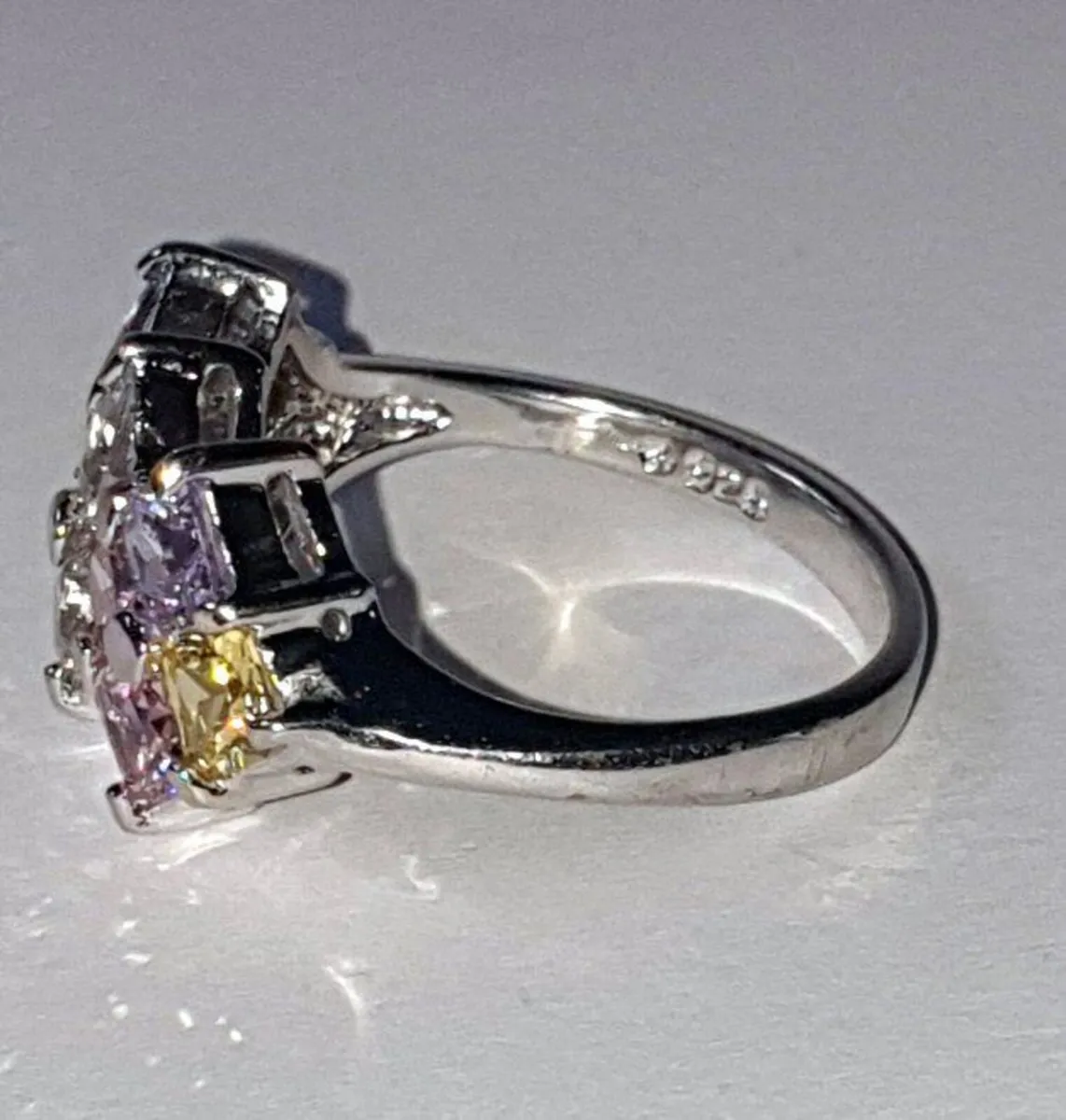 Vintage S.Silver Multi-Coloured Sapphire Cluster - Image 2