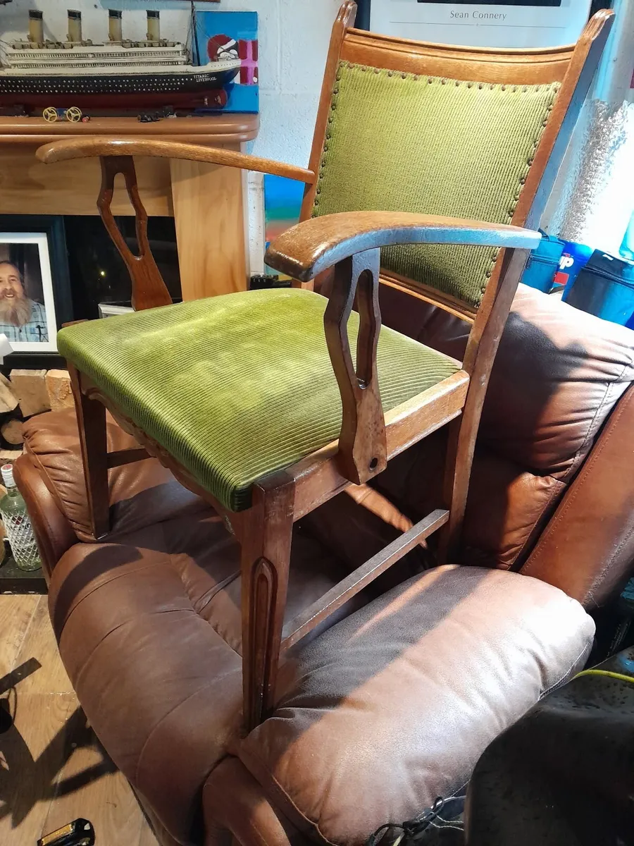 Antique style chair - Image 2