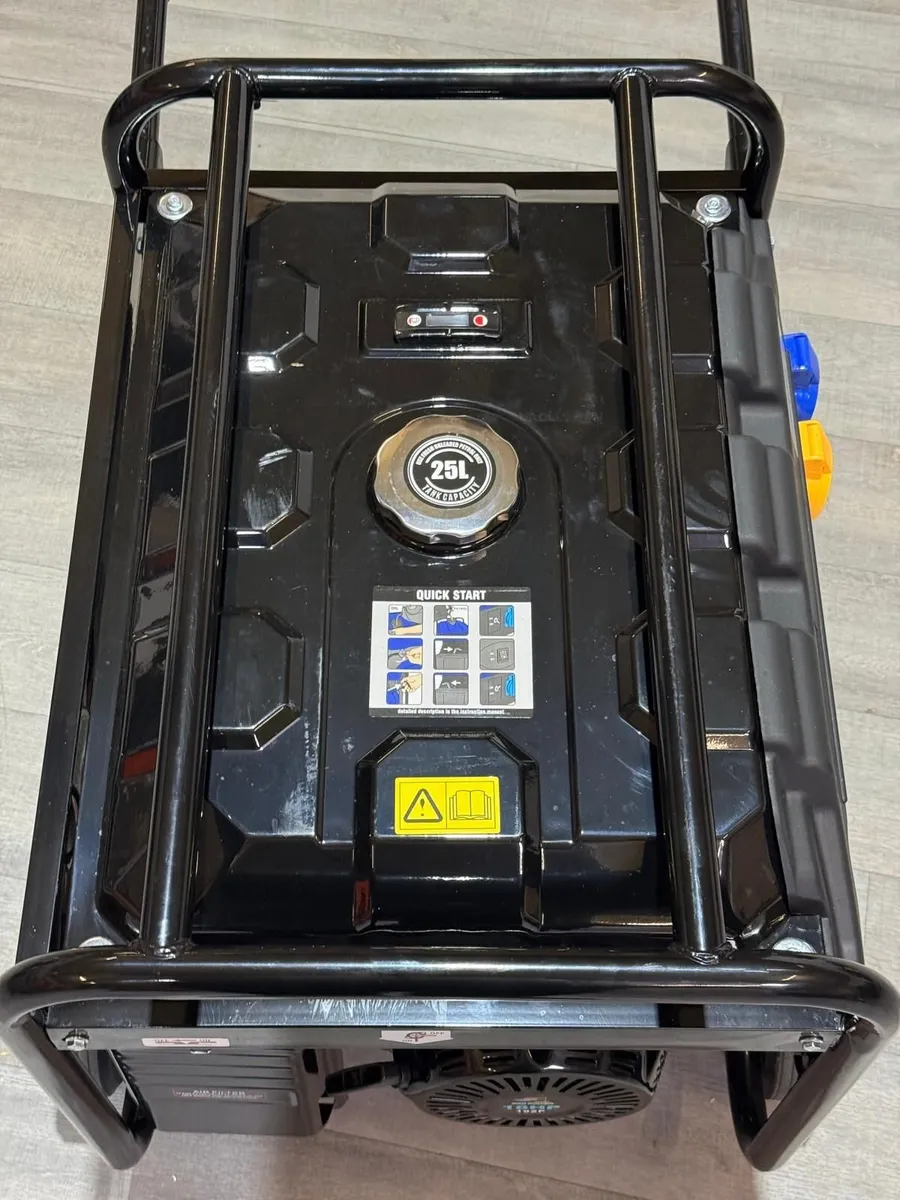 7.5kW Petrol Generator – 25L Tank | Key Start - Image 4