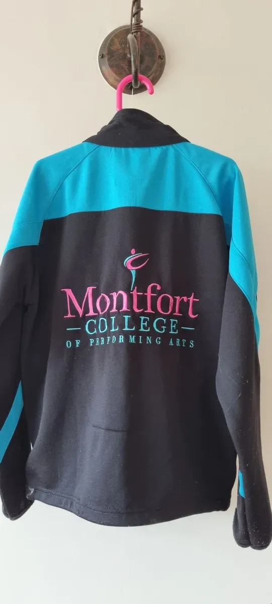Montfort College half zip top Age 11-12 - Image 2