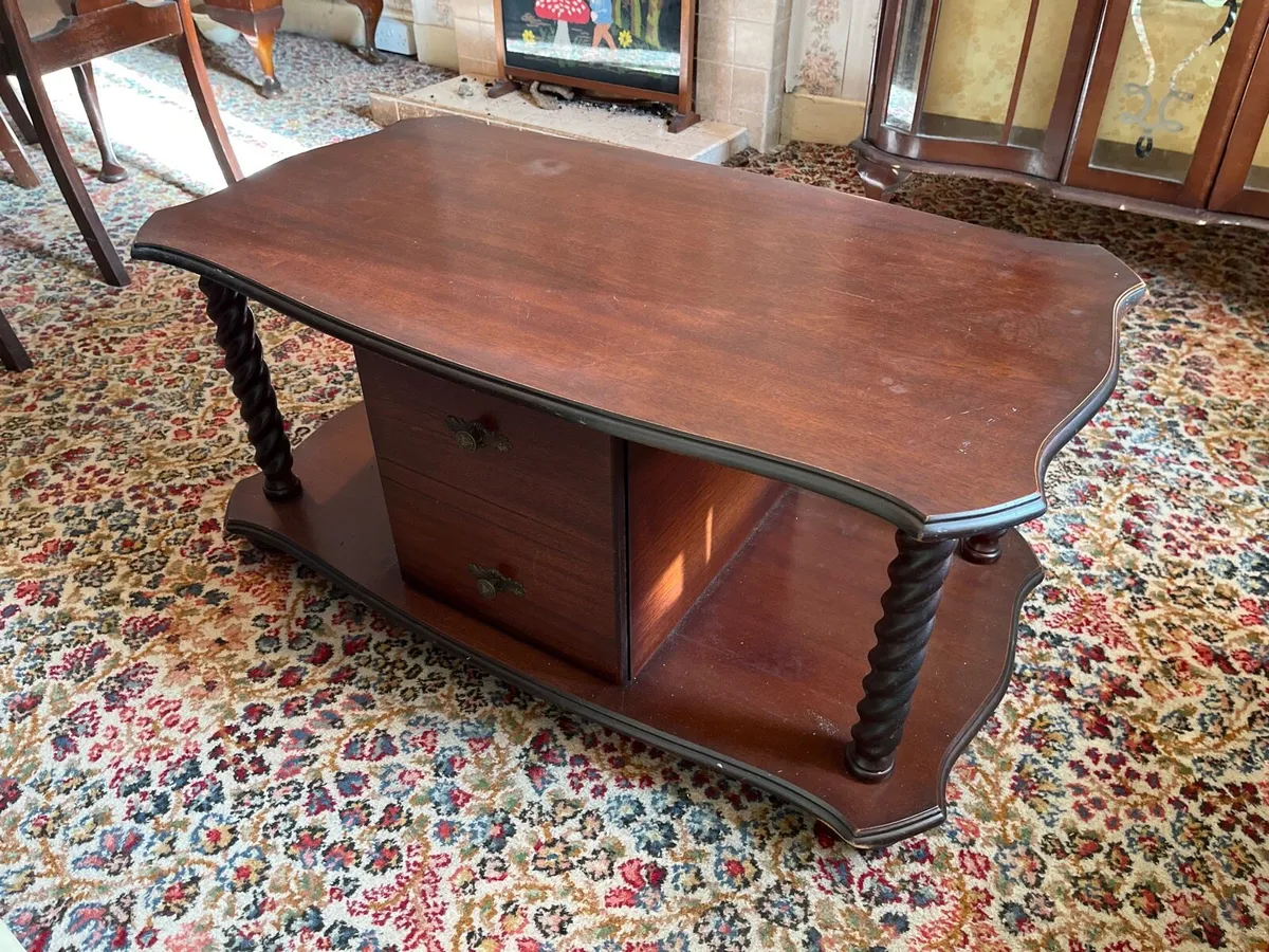 Coffee table - Image 1