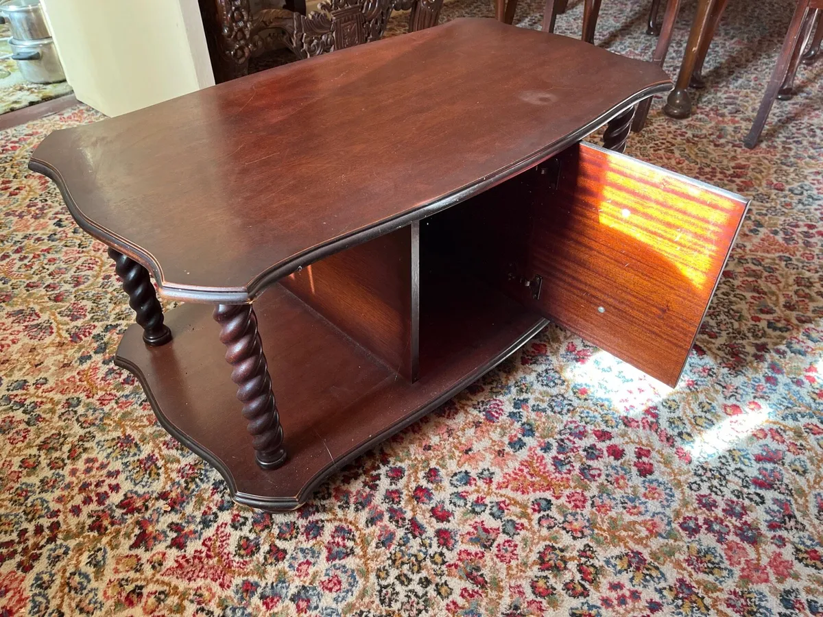 Coffee table - Image 2