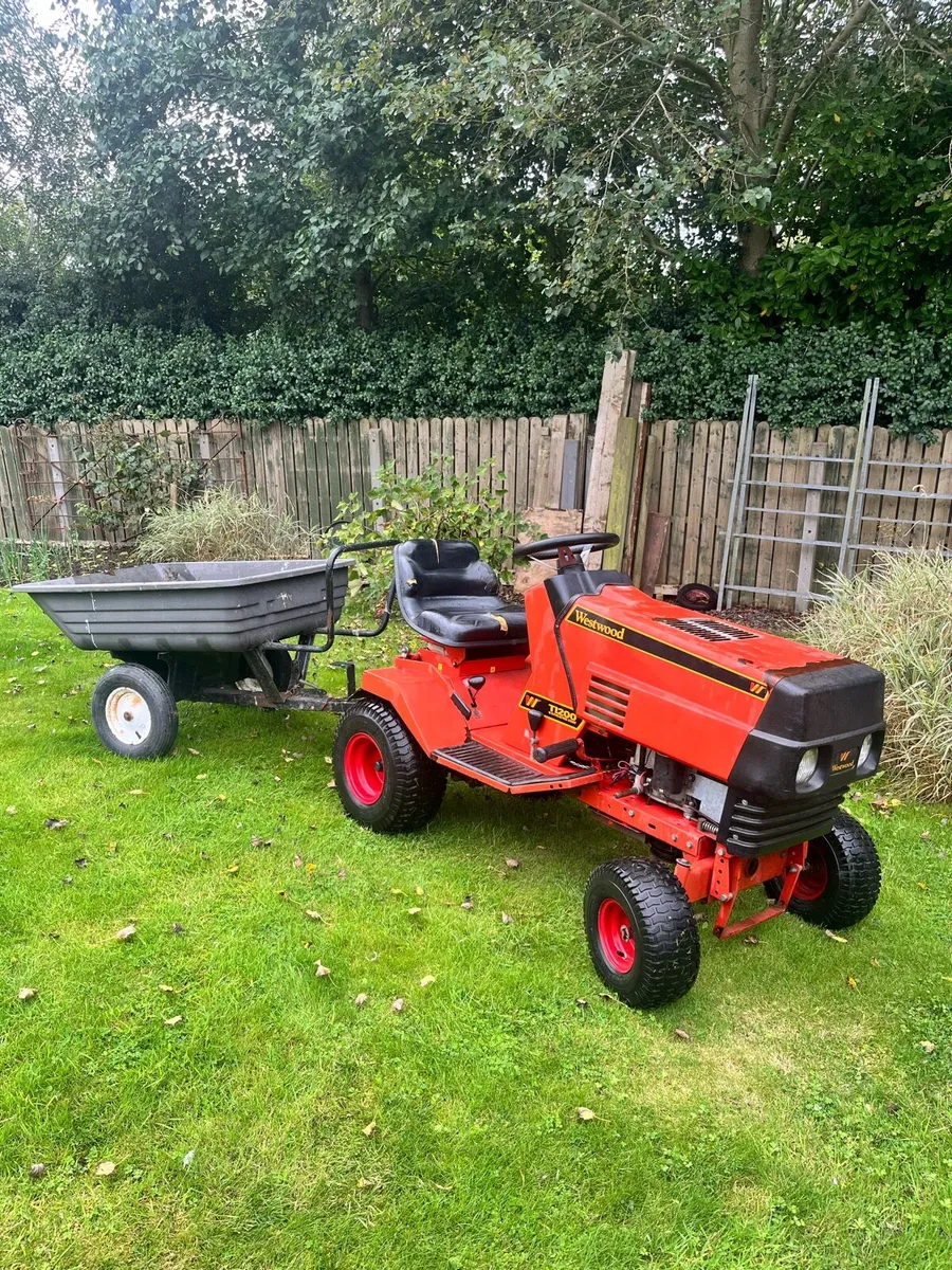 Tractor & trailer - Image 1
