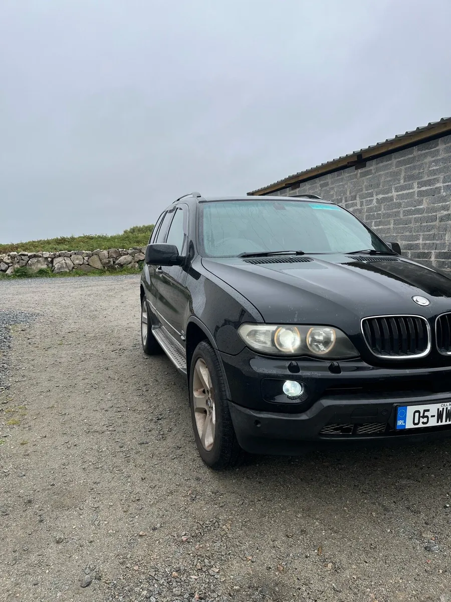 Bmw x5 - Image 1