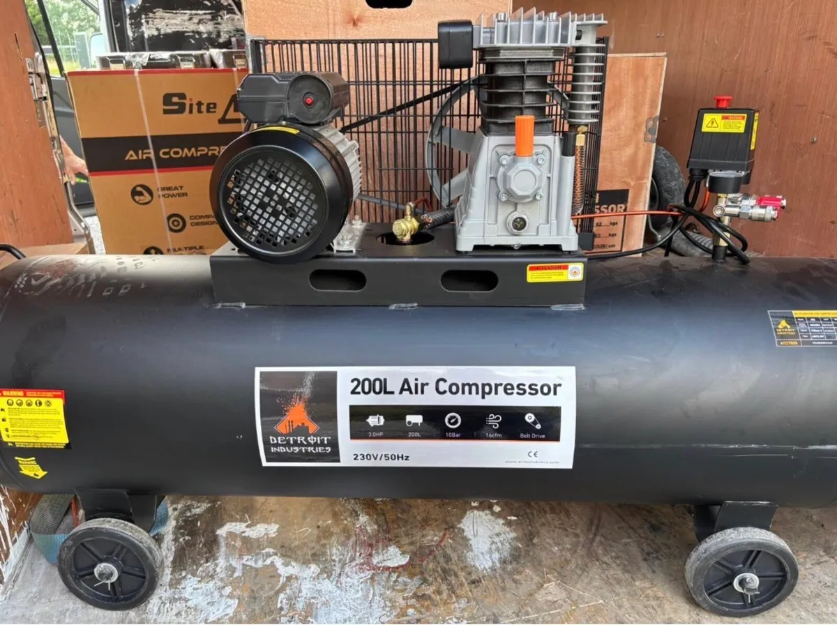 200 L air compressor
