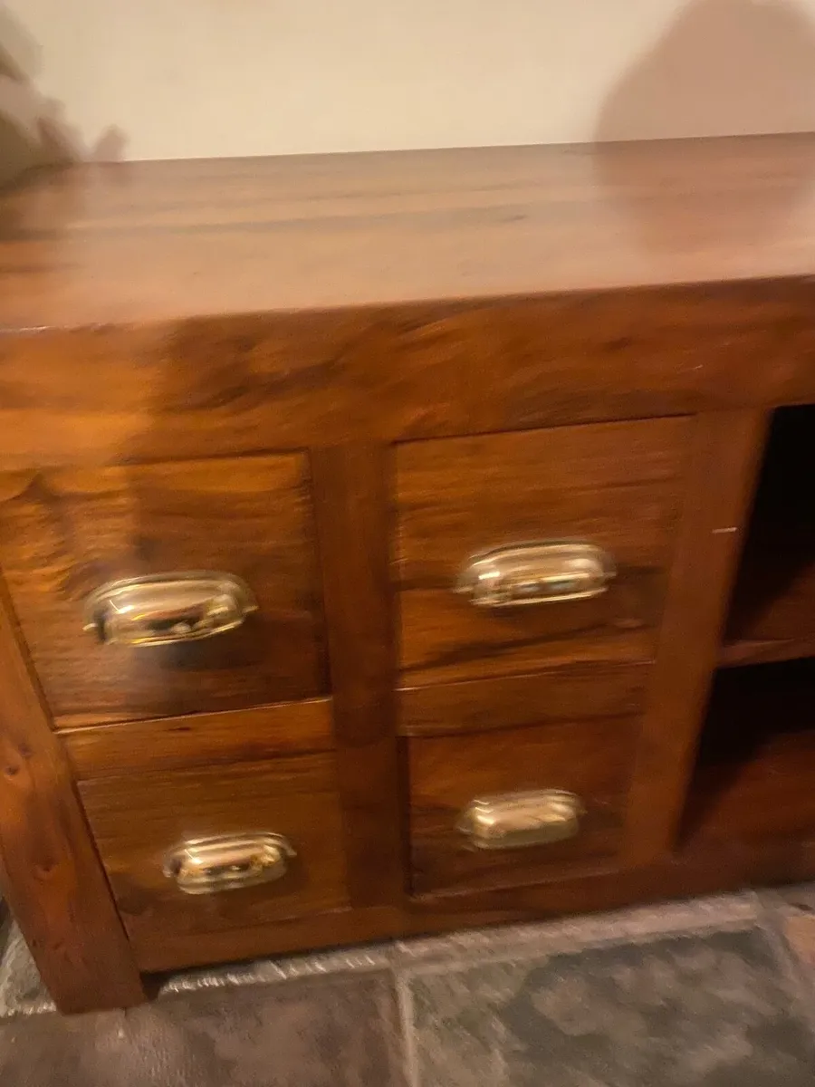 Solid TV Unit - Image 2