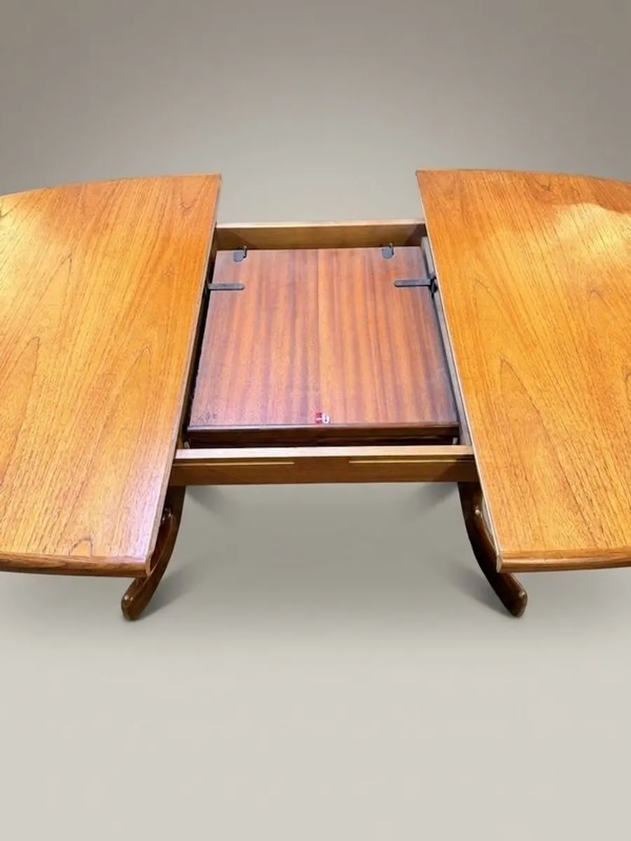 Mid-Century Teak G-Plan "Whale Tail" Extending Dining Table - Image 4