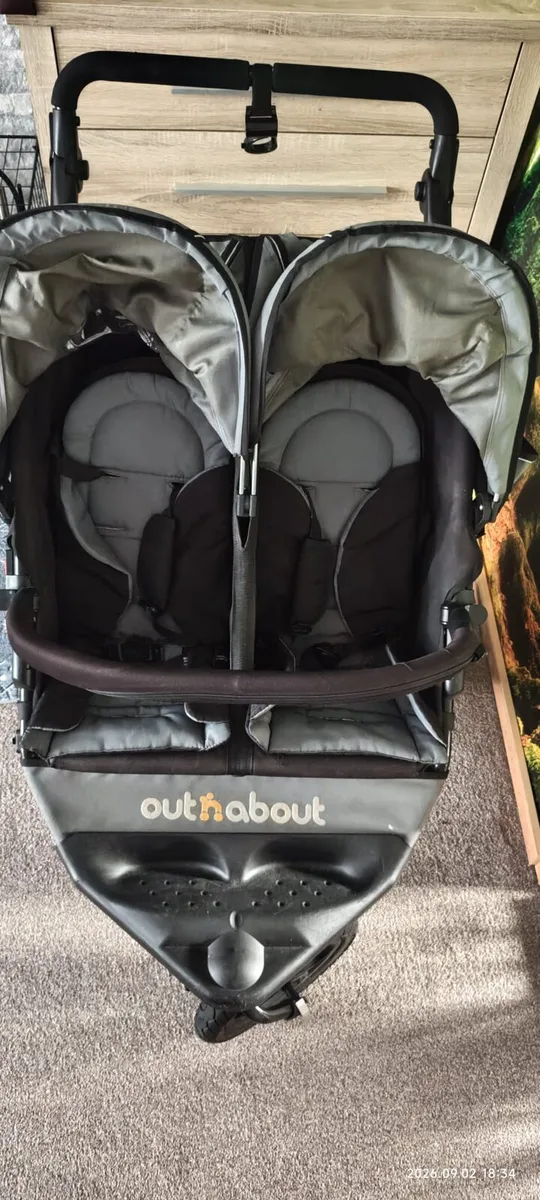 Out n About double buggy - Image 2