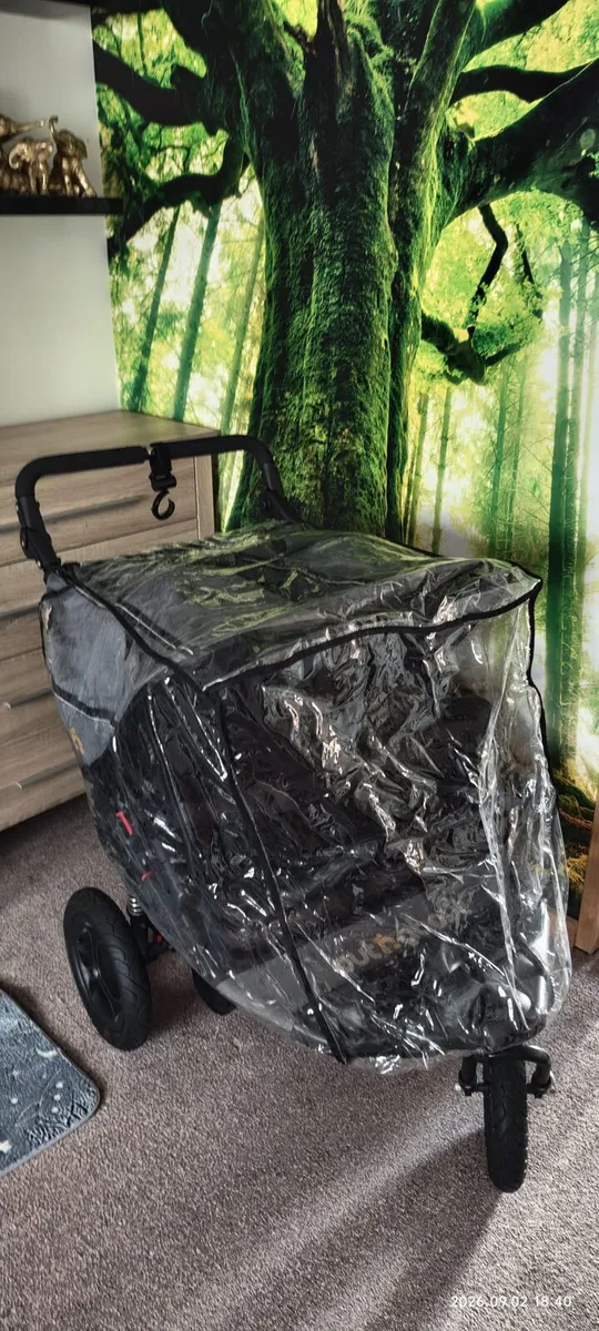 Out n About double buggy - Image 3