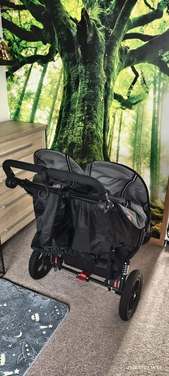 Out n About double buggy - Image 4