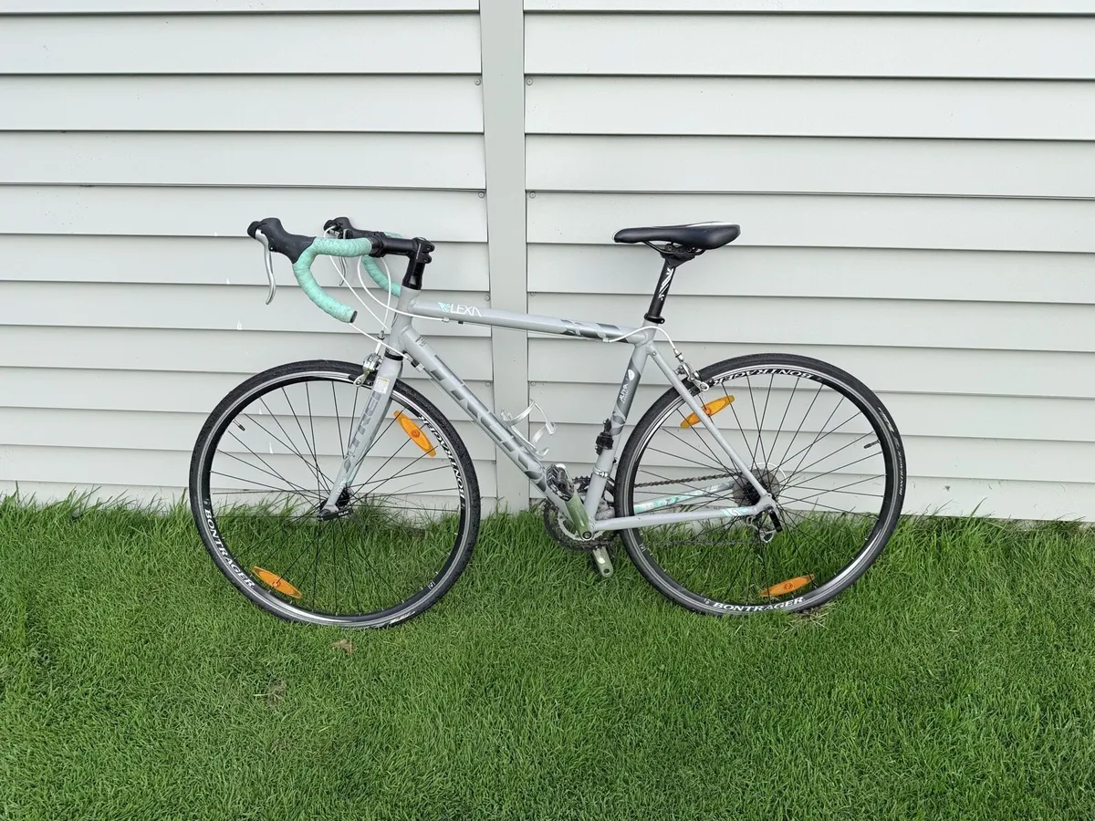 Trek Lexa (Women’s)- Fully serviced this week - Image 1