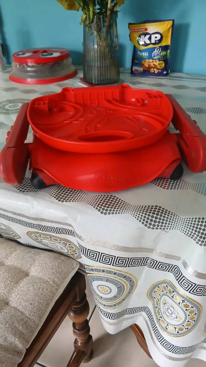 Feeding baby foldable chair - Image 3