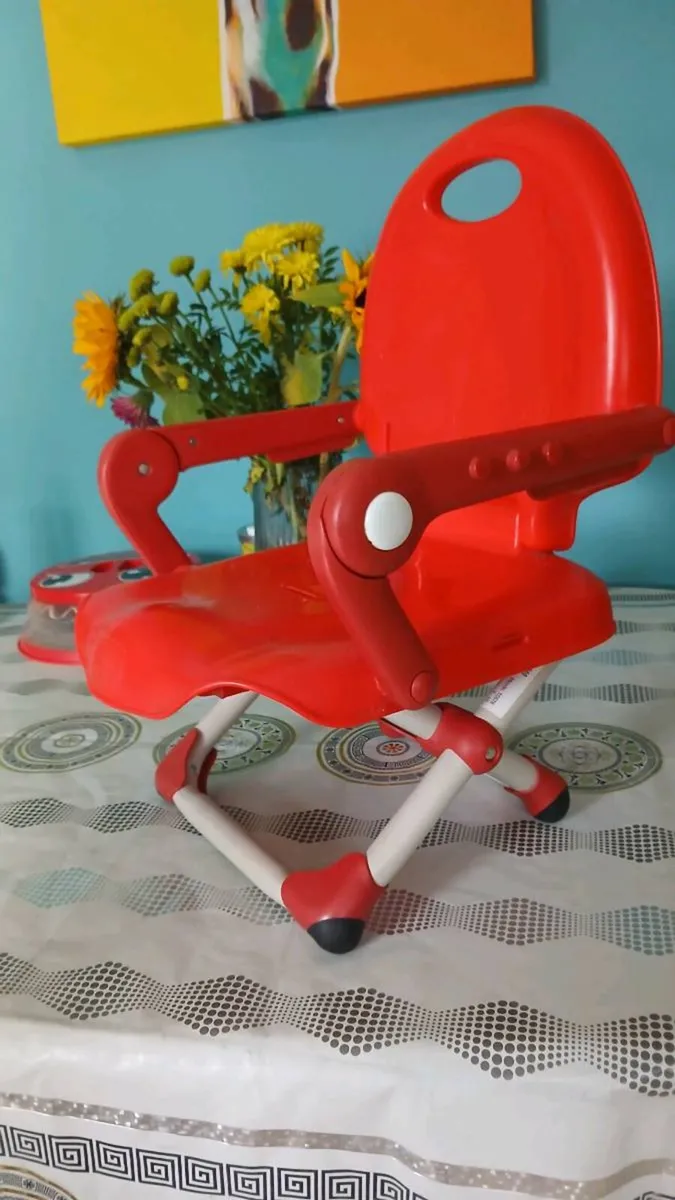 Feeding baby foldable chair - Image 1