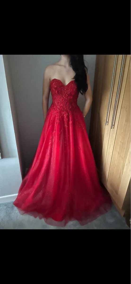 Debs dress - Image 4